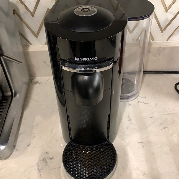 Nespresso Vertuo Canister is 9 “